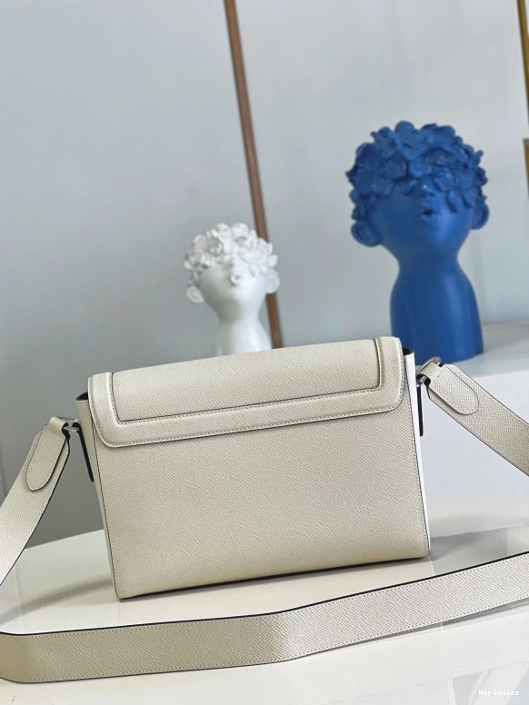 Rep ladies MESSENGER VUITTON FLAP NEW LOUIS 0709